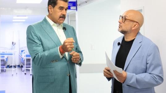 photo_4920731863844850576_y