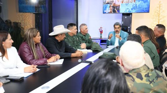 photo_4920731863844850634_y