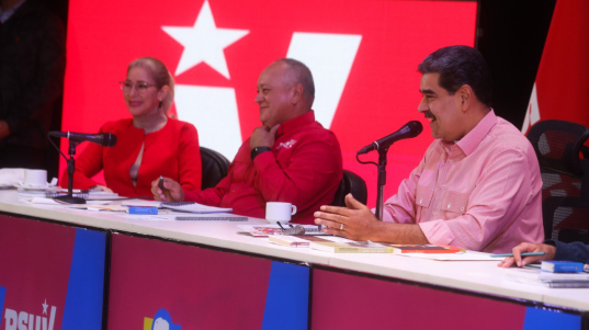 photo_4942963460677504059_y