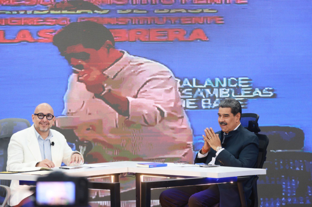 photo_4983251563879009140_y