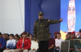 Presidente Maduro: Prohibido fallar en esta coyuntura decisiva para la existencia de la República”