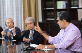 Presidente Maduro se reúne con el arquitecto japonés Riken Yamamoto