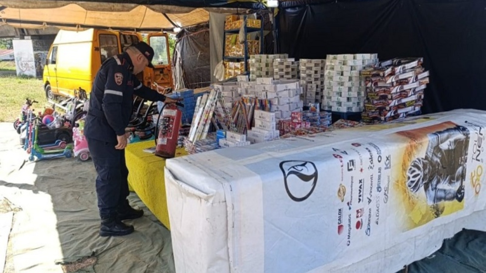 Bomberos-de-Miranda-advierten-sobre-uso-de-pirotecnicos-en-Navidad