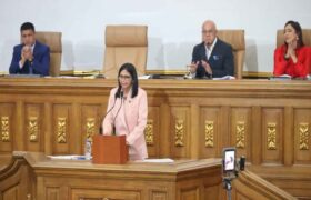Delcy Rodríguez presentó en la AN el proyecto de Ley de Presupuesto para el Ejercicio Económico Financiero 2026