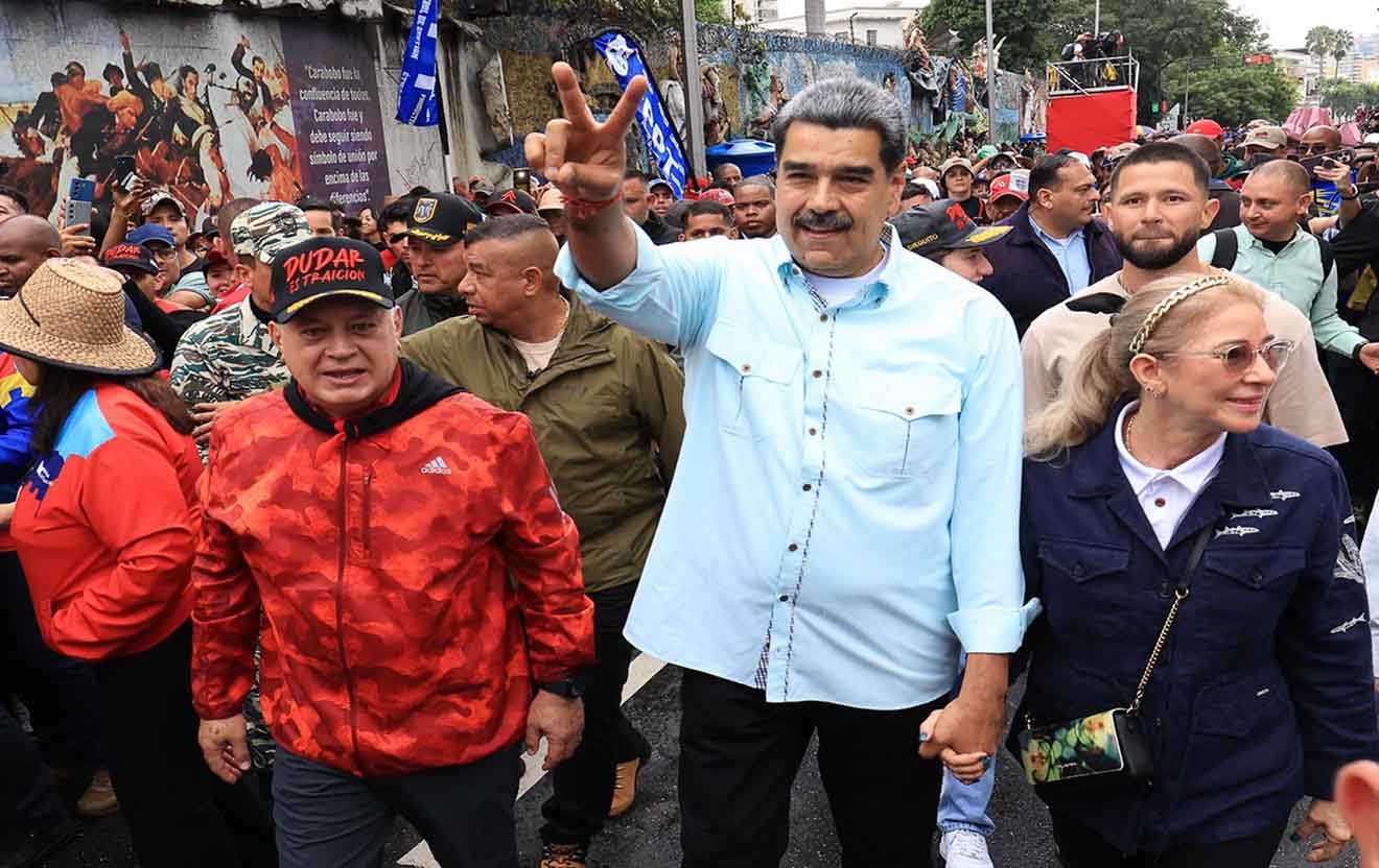 Presidente Maduro lidera marcha