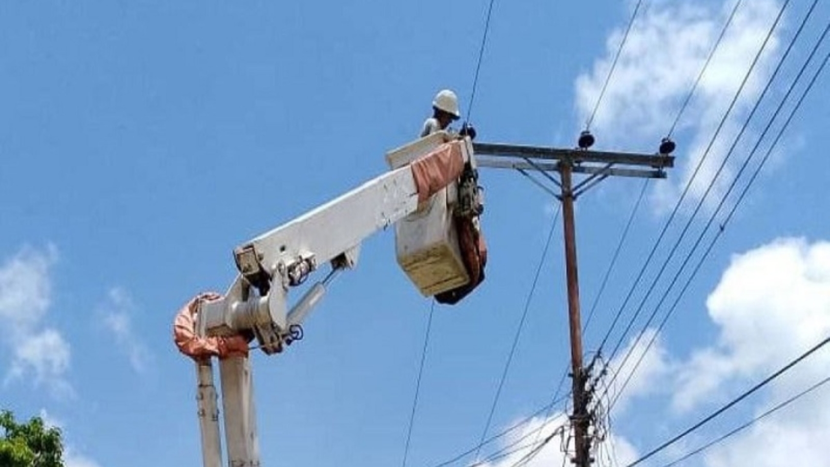 corpoelec (2)