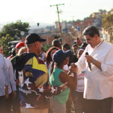 photo_5010773469498641199_y