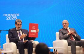 Presidente Maduro firma Decreto que unifica Protocolos de Exportación No Petrolera