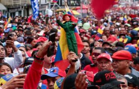 Presidente Maduro: Más del 94 % del pueblo venezolano defiende la patria ante amenazas externas