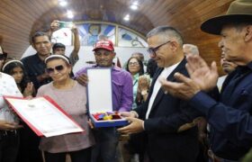 “Gabán Tacateño” recibe Orden de Libertadores en homenaje póstumo