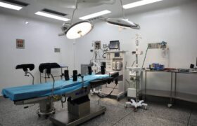 Reinauguran área quirúrgica y de terapia del Periférico de Catia