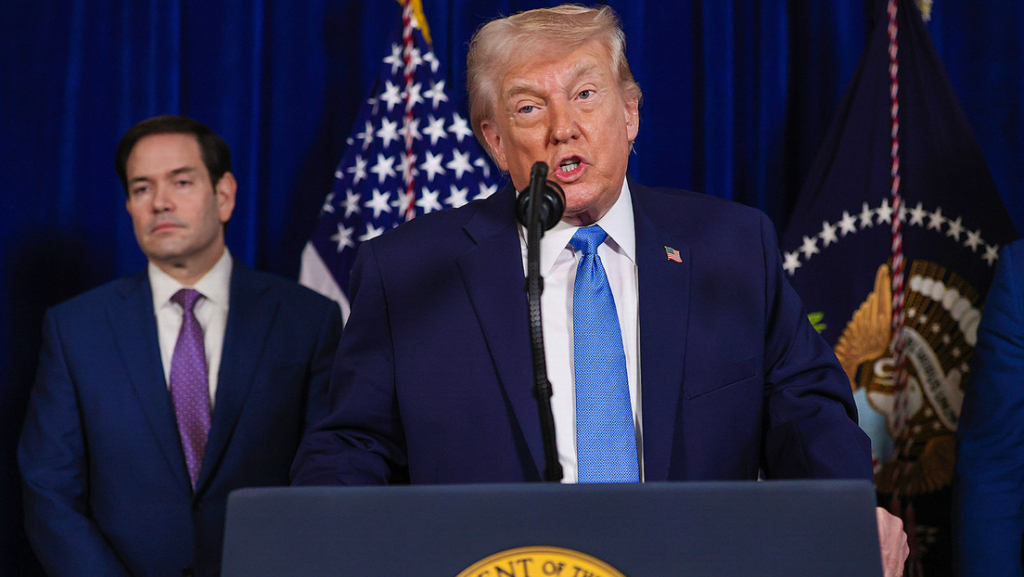 69594b4c59bf5b0c302661ab