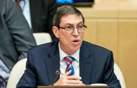Cuba se reafirma en su antiimperialismo «inclaudicable» ante nuevas amenazas de Trump