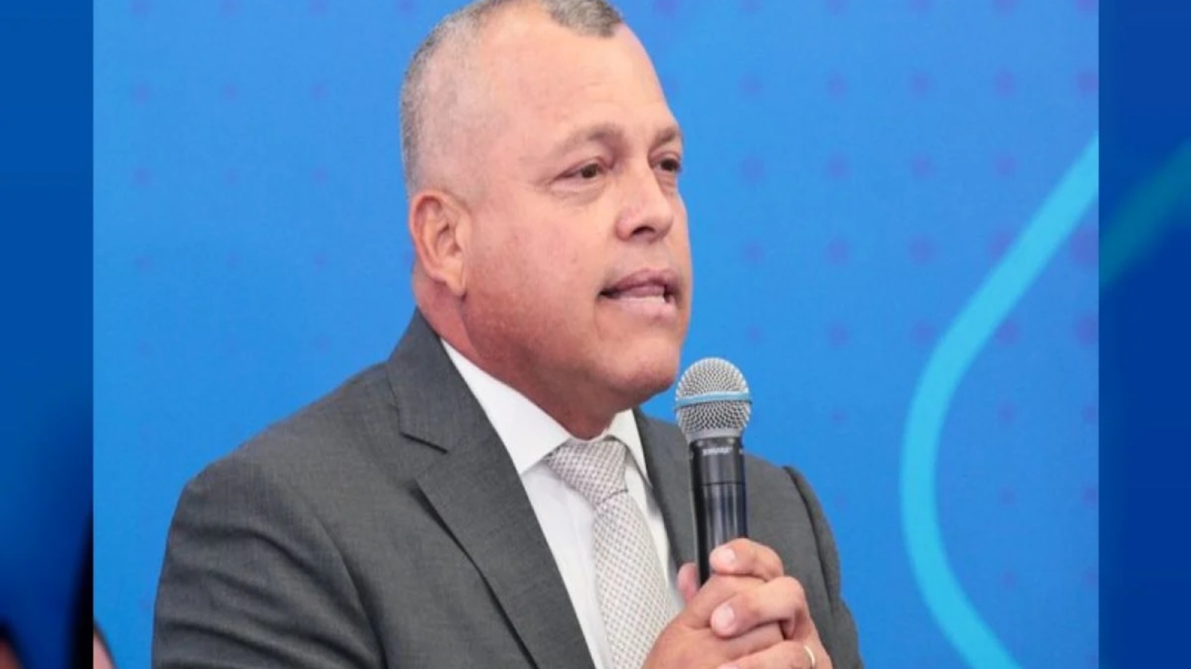 Anibal coronado