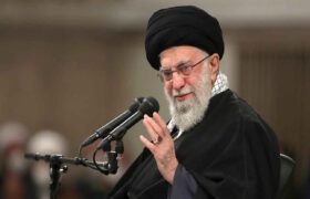 Ayatolá Alí Jamenei asegura que las protestas en Irán fueron instigadas por Trump