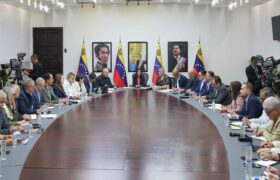 Presidenta Encargada Delcy Rodríguez lidera Consejo de Ministros número 758 en Miraflores