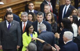 Delcy Rodríguez rinde homenaje a jóvenes caídos durante su Mensaje Anual ante la AN