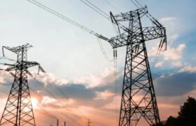 Colombia suspenderá a partir de las 18H00 de este jueves el suministro eléctrico a Ecuador