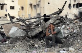 Israel destruye evidencia de genocidio y planea centro para confinar desplazados en Gaza