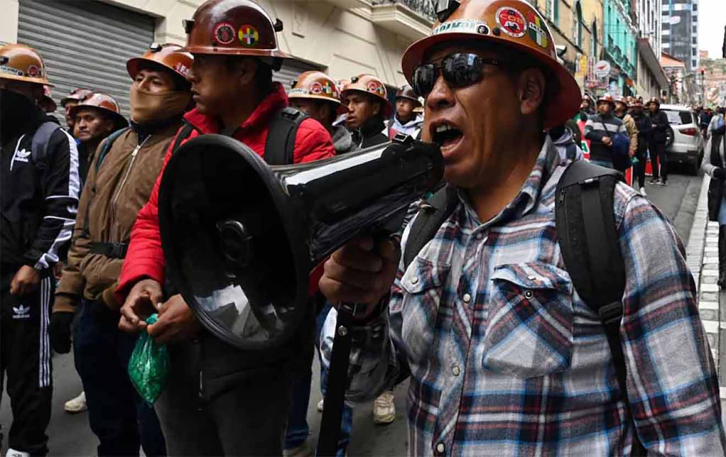 Gobierno boliviano anuncia suspensión de decreto que causa protestas