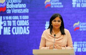 ‌TSJ designa a Delcy Rodríguez como encargada de la presidencia de la República