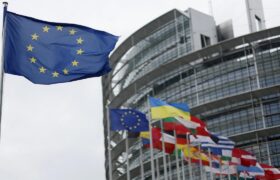 Unión Europea congela acuerdo comercial con EE.UU. ante amenazas de Trump