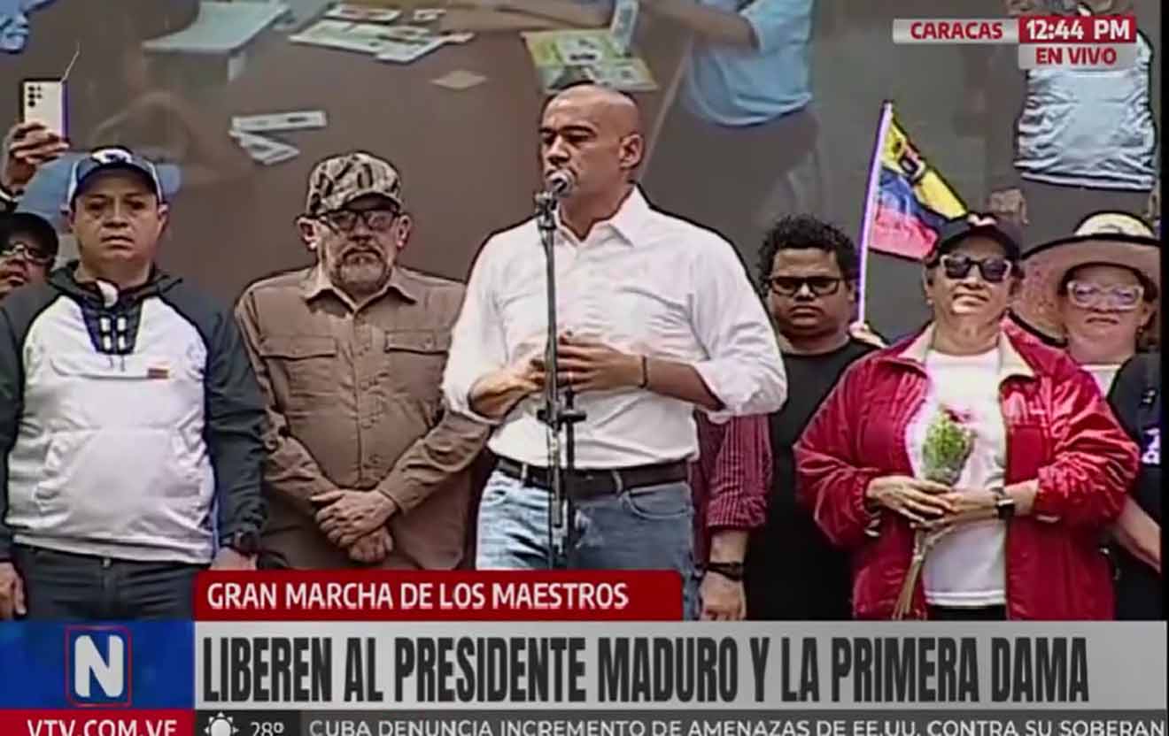 Ministro-Hector-Rodriguez-Educacion-Gratuita-Marcha-de-maestros-Caracas-
