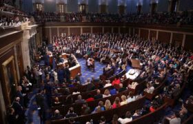 Senado de EE.UU. intenta impedir que Trump realice más acciones militares contra Venezuela sin aprobación del Congreso