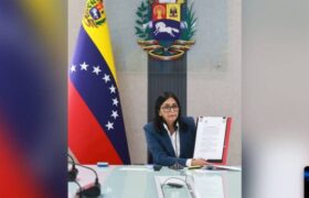 Delcy Rodríguez ante agresión de EE.UU. a Venezuela: «Jamás volveremos a ser esclavos de ningún imperio»