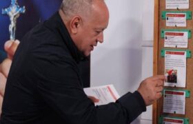 Cabello: Reconocimiento de EEUU a Venezuela es un golpe a la propaganda extremista