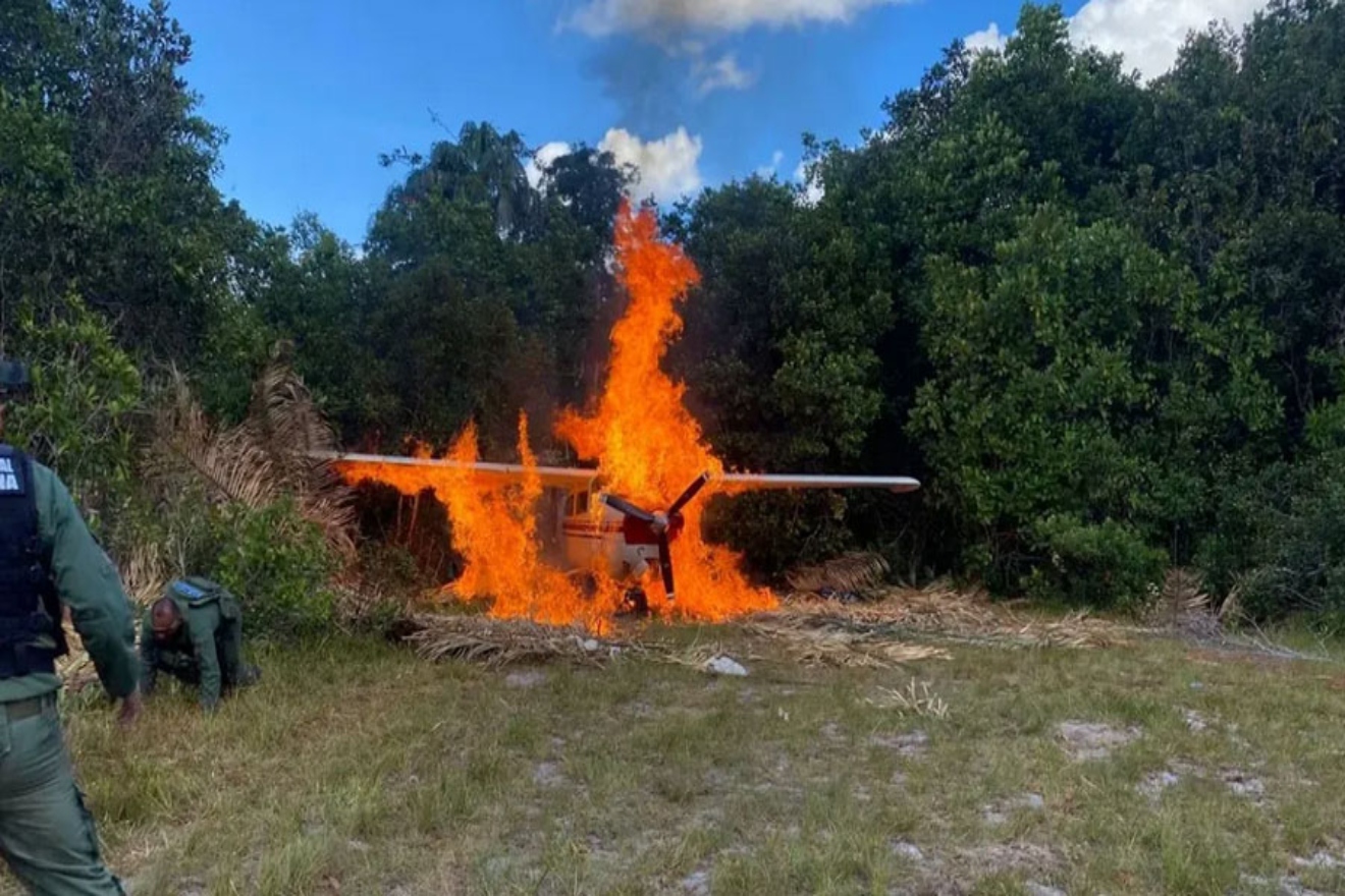 inutilizan aeronaves