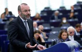 El Parlamento Europeo congelaría el acuerdo comercial entre la UE y Estados Unidos