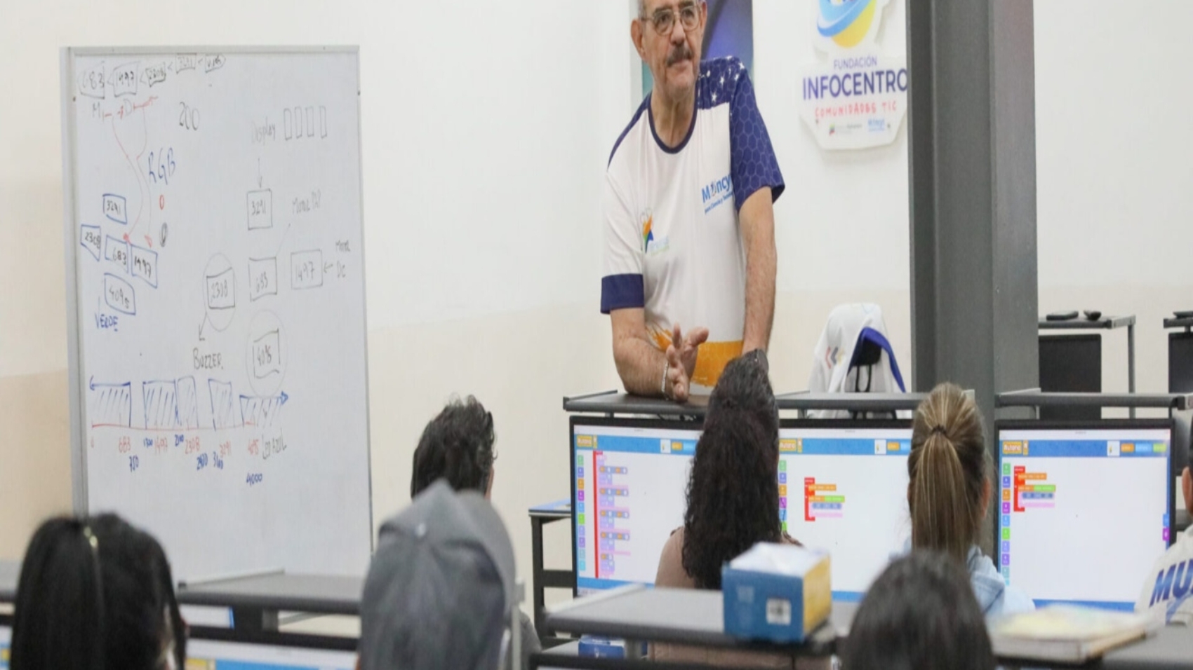 pequeños ingenieros