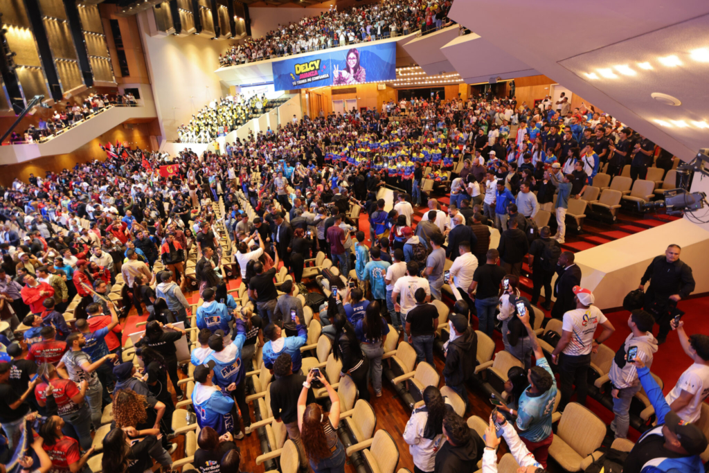 02WO_L5028_P-1-2048x1366