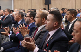 Ejecutivo Nacional exhorta a empresarios a defender la industria de hidrocarburos desde la legalidad nacional e internacional