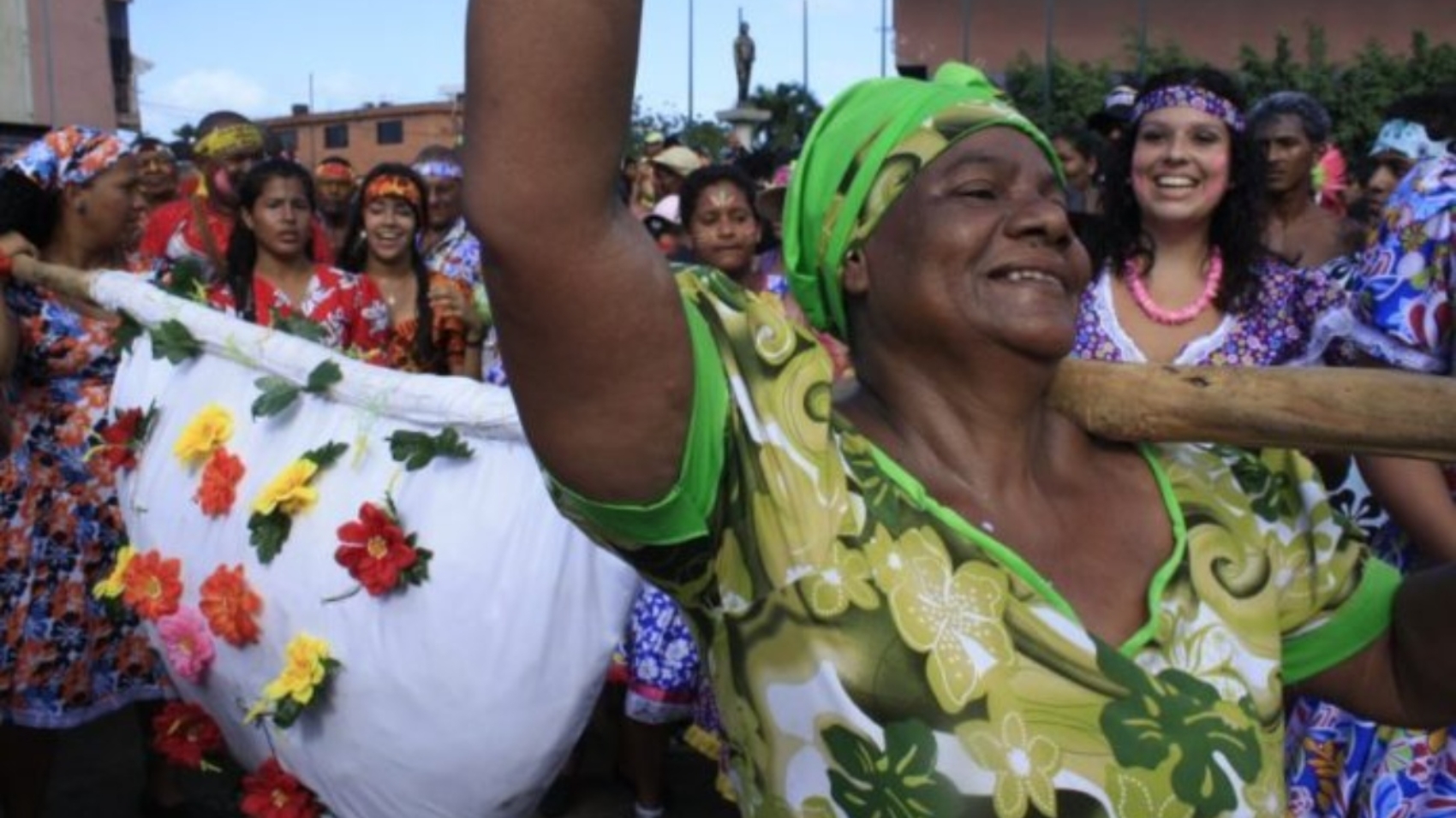 Baila-La-Hamaca-de-Carabobo-696x464
