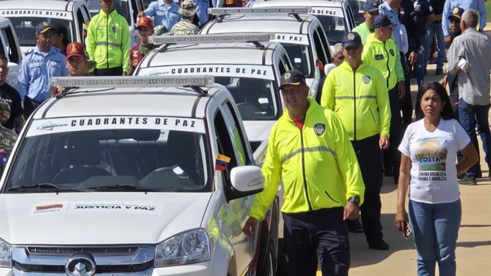 Ministro Cabello entregó 70 patrullas y 592 motos para adecuación de Cuadrantes de Paz en Falcón