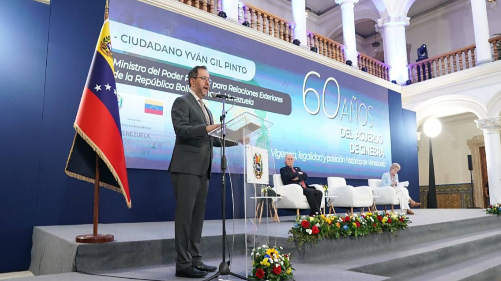 Yván Gil