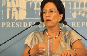 Delcy Rodríguez lamenta partida física de la diplomática Nora Uribe Trujillo