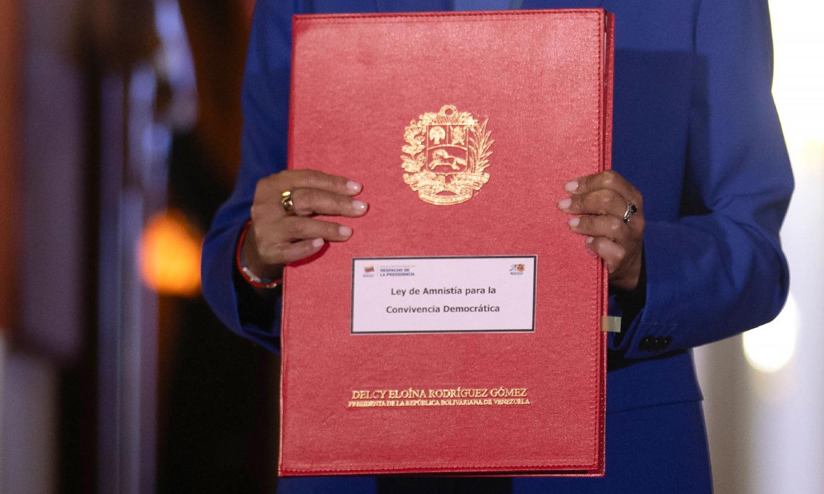 photo_4967599191223897056_y