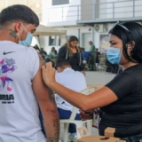 photo_4976869908197084149_y