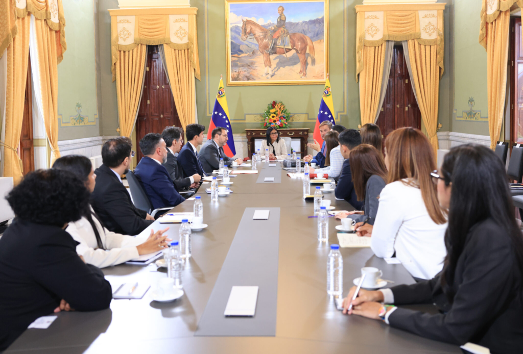 01_ZC__3004_P-2048x1388