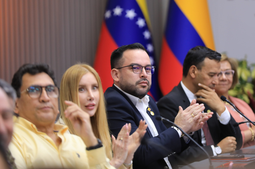 17_ZC_L4195_P-2048x1355