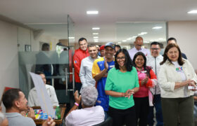 Presidenta (E) Delcy Rodríguez entrega Módulo Comunal La Quebradita I en la parroquia El Paraíso