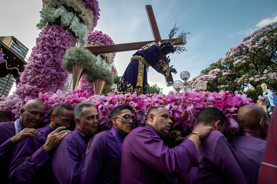 2-DEBOTOS-NAZARENOS-2023-4333-scaled-1