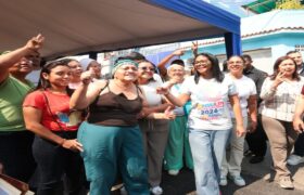 Presidenta encargada anuncia nuevos financiamientos para emprendimientos de mujeres