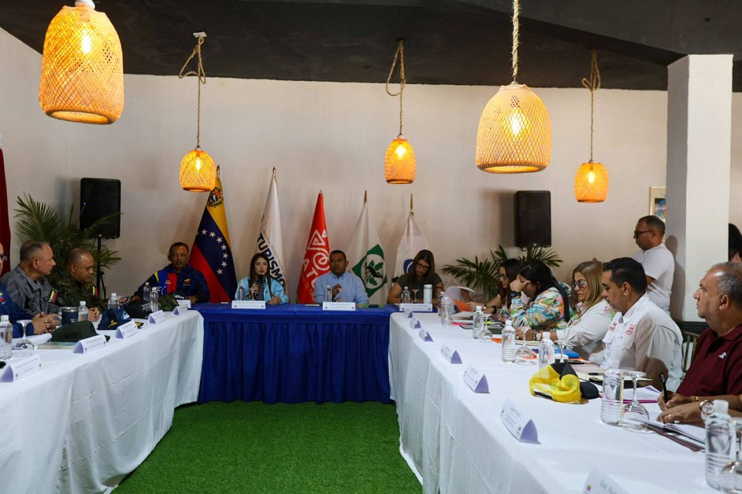 62570fa6ddd1ca9c3a9739c8d504be114248326521d5acb4b0da9a2cec5b9479