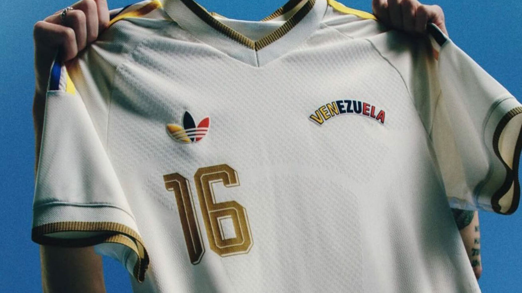 Adidas y la FVF presentan nueva camiseta visitante de la Vinotinto