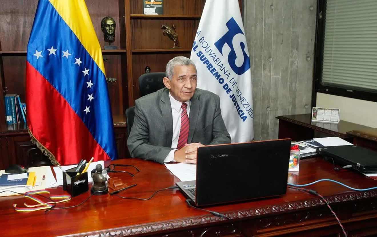 Carlos Alexis Castillo copia