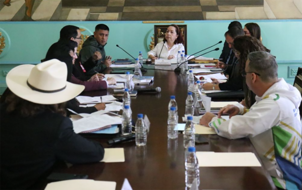 Comisión de Política Interior aprueba informe para acelerar trámites administrativos